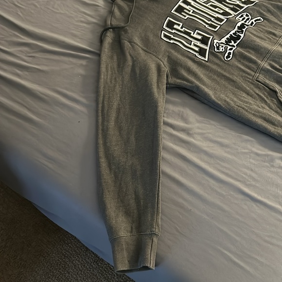 LE TIGRE hoodie XL hoodie - Picture 2 of 5